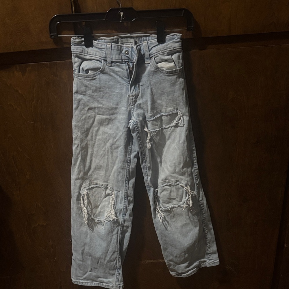Abercrombie Kids Distressed Light jeans